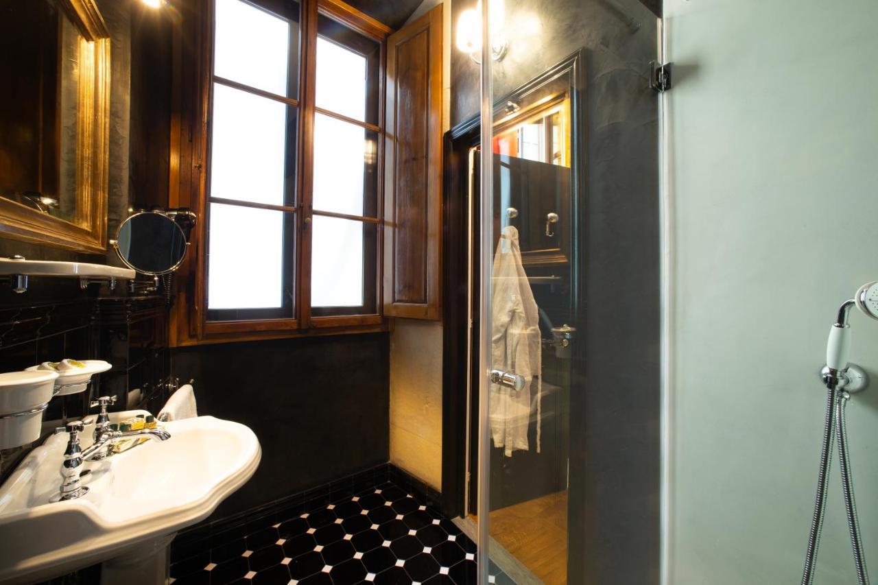 Boutique B&B Torre De' Conti Florens Exteriör bild